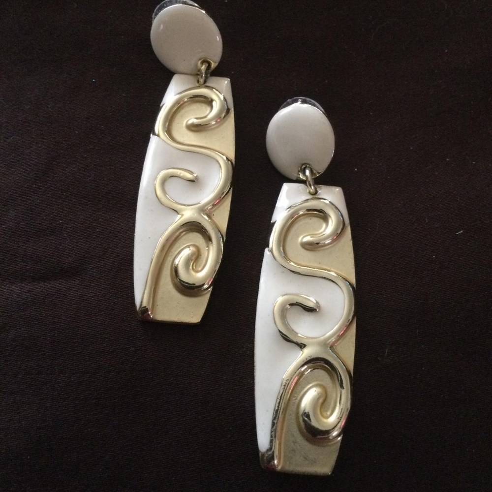 DON-LIN earrings